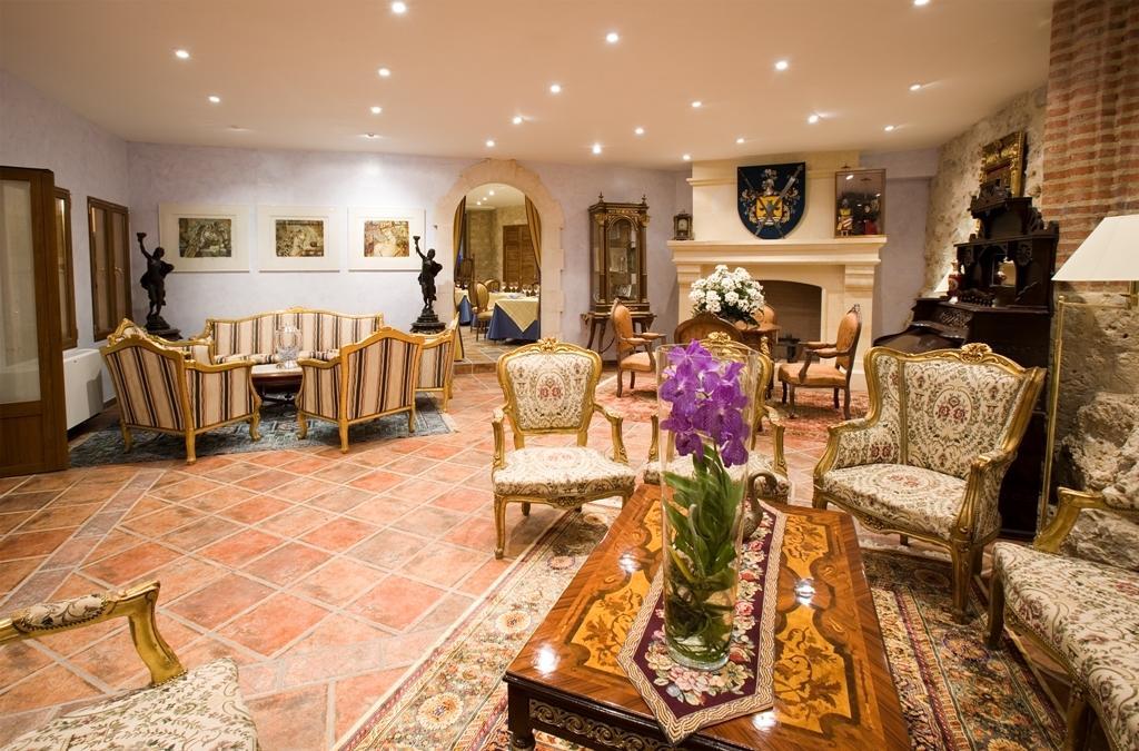 Residencia Real Del Castillo De Curiel Curiel de Duero 외부 사진